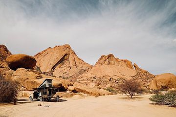 Spitzkoppe with rainbow by Gerard Smit