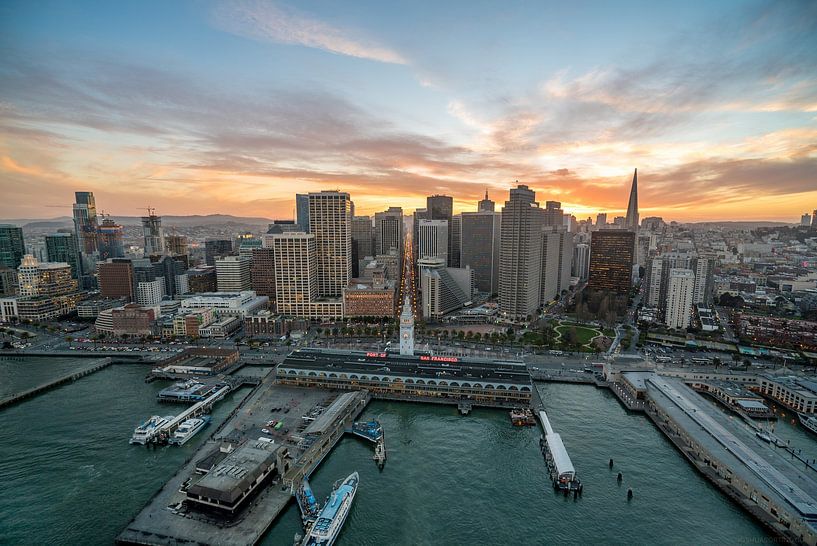 San Francisco by Hello Pompoyo