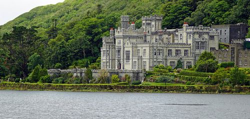 Kylemore Abbey is de oudste Ierse Benedictijner abdij.