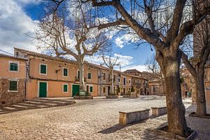 Altstadt von Valldemossa vor dem Kartäuserkloster , Mallorca