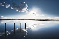 Wolken reflectie van Jim Looise thumbnail