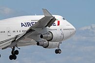 Boeing 747 van Air France tijdens landing in Miami van Ramon Berk thumbnail