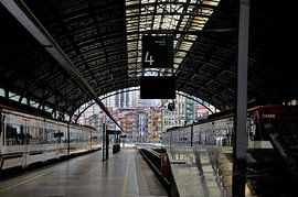 Bilbao train station by Greetje Dijkstra