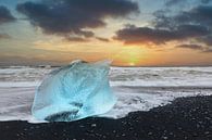 Des morceaux de glace sur une plage de diamants sur Tilo Grellmann | Photography Aperçu
