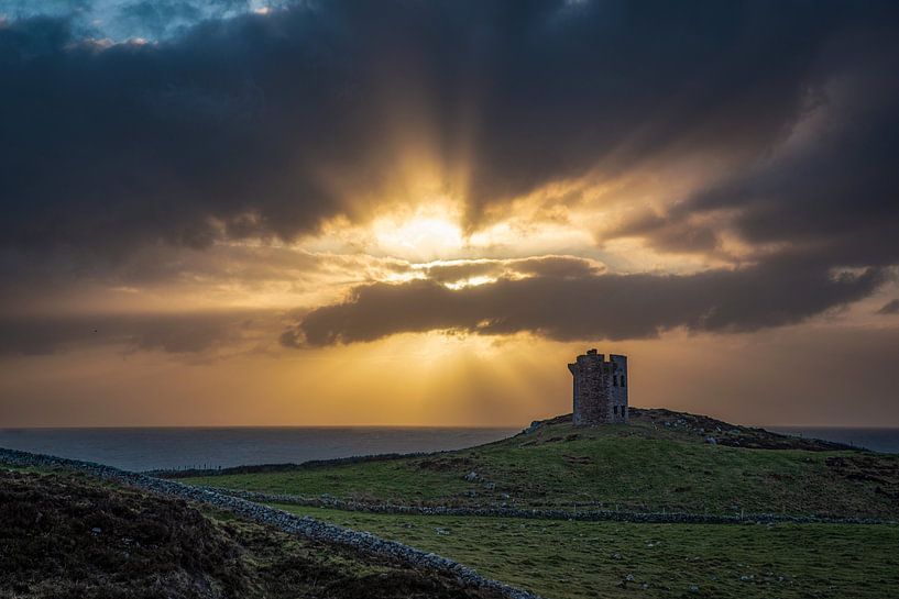 Tower of strength by Peter Bijsterveld