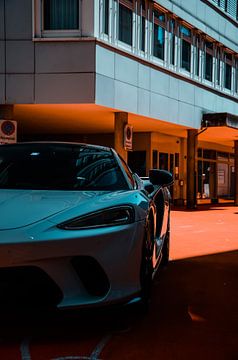 McLaren GT