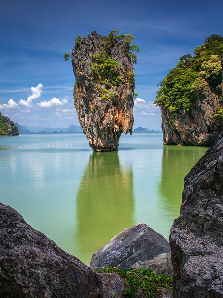 james bond island by Alex Neumayer