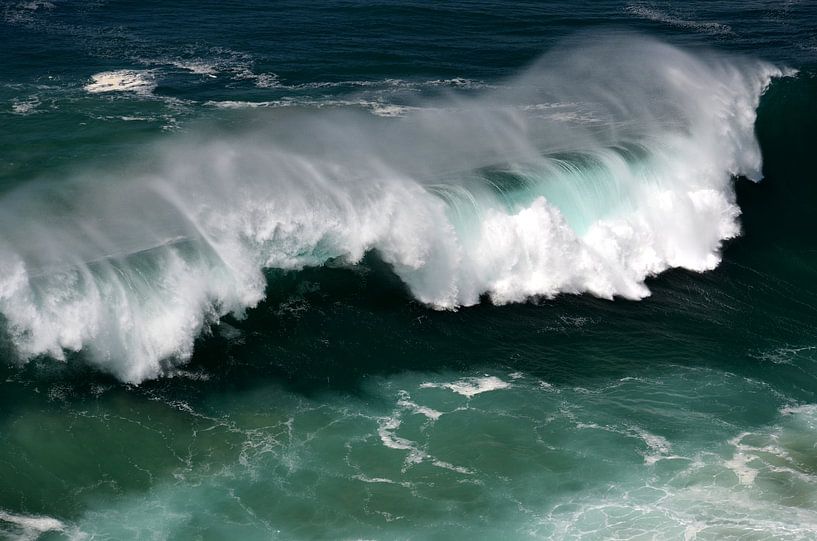 Atlantic wave by Iris Heuer