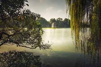 Le lac Hoan Kiem à Hanoi