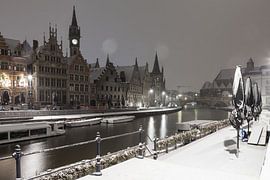 During snowfall at the Graslei of Ghent by Marcel Derweduwen