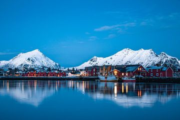 Ein typisch norwegisches Dorf auf den Lofoten