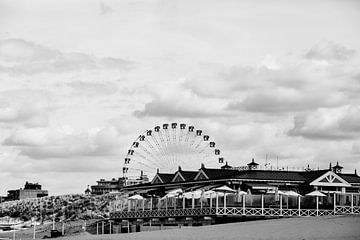 “Free admission to those who dream.”