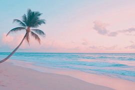 Ruhiger Strand mit Palme von Art & Soul Creations