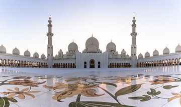 Sheikh Zayed Mosque Abu Dhabi van Jeroen Kleiberg