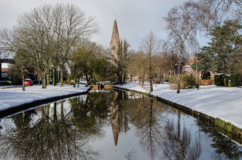 Spiegeling dorpskerk Heemserk von Yvonne van der Meij