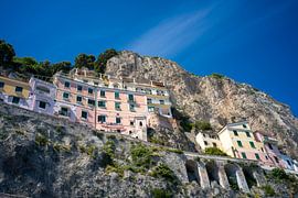 Ein Blick auf Amalfi an der Amalfiküste von t.ART