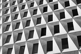 Komposition in Grautönen 1 von Raoul Suermondt