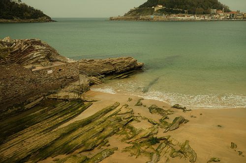 Felsen an der Bucht, San Sebastián