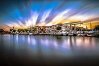 Der alte Hafen von Alkmaar mit einem schönen Sonnenuntergang von Fotografiecor .nl Miniaturansicht