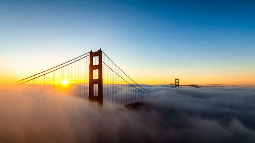 Lever de soleil sur le Golden Gate