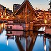 Bootshaus Galgenwater Leiden in der Abenddämmerung von Erik van 't Hof