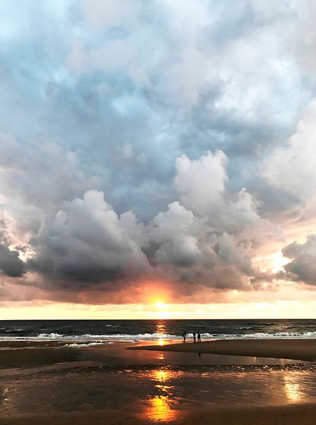 Sunset by the sea by StudioMaria.nl