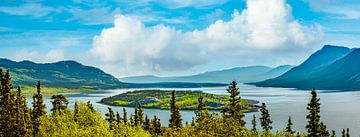 Bove Island, Yukon, Canada van Rietje Bulthuis