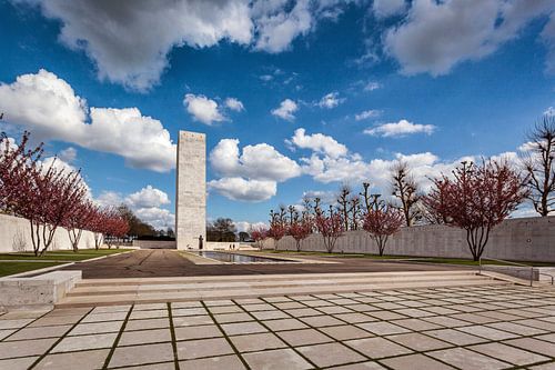 Monument @ Margraten Military Cemetery by Rob Boon