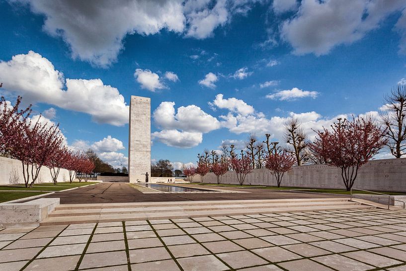 Monument @ Militaire Begraafplaats Margraten van Rob Boon