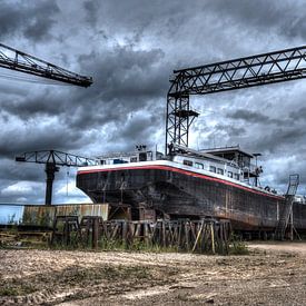 Urbex: Lost Boatyard van Jarno De Smedt