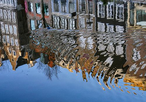 Miroir brisé sur Odette Kleeblatt