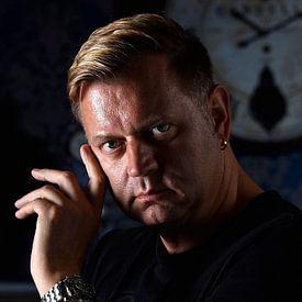 Tom River Art Profilfoto