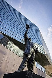 Reaching for the sky van Rob Boon