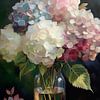 Hortensia's in glazen vaas van Diana Mets