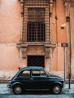 Italiaanse auto in het mooie Rome