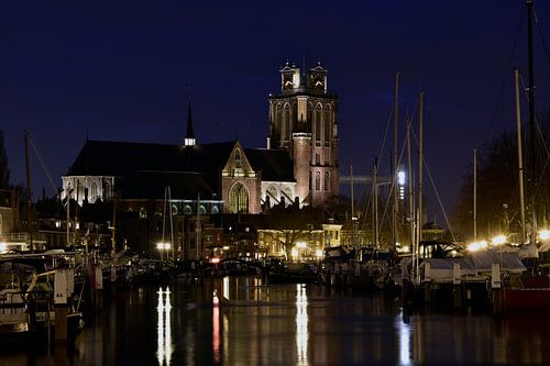 Dordrecht Grotekerk Nieuwehaven-Knolhaven tijdens het blauweuurtje