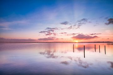 Morgenglut am Zuidlaardermeer von Ton Drijfhamer