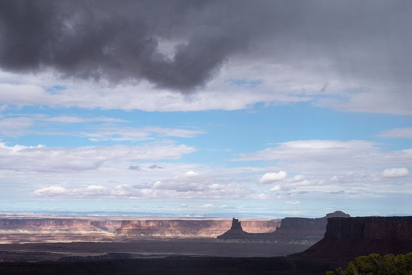 Storm boven Canyonlands in Utah van John Faber