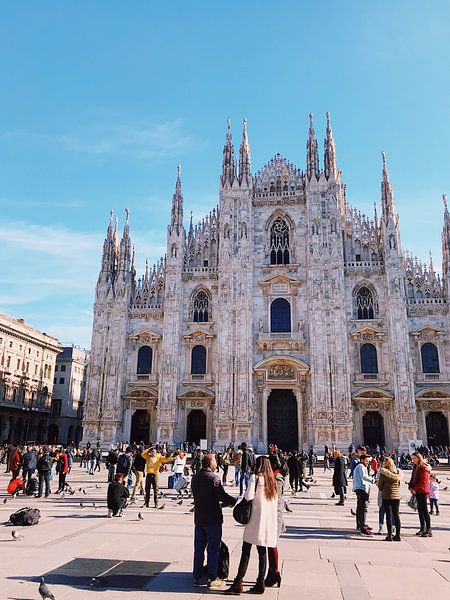 Milan by Hello Pompoyo
