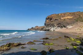 Baai van San Jose aan de Middellandse zee, Almeria, Zuid Spanje van Marjolein Zijlstra