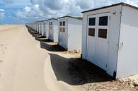 Strandhuisjes op Texel van Guus Quaedvlieg thumbnail