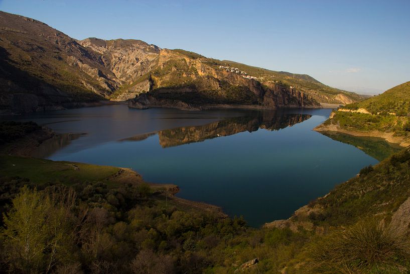 Mountain Reflections van Cornelis (Cees) Cornelissen