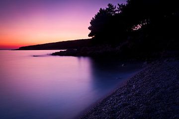 Calm at sea after sunset von Jesse Meijers