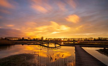 Zonsondergang park Lingezegen west