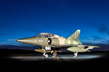 Dassault Mirage 5 bei Sonnenuntergang von KC Photography