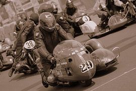 Sidecar racing by Roald Rakers