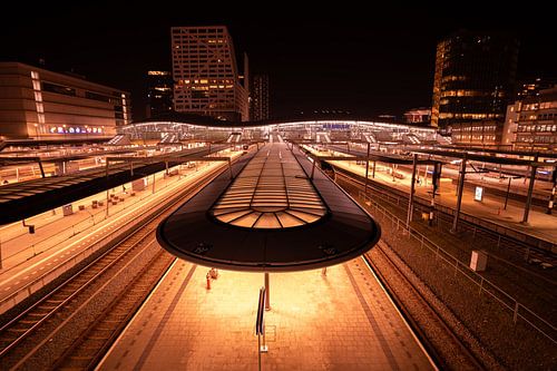 Utrecht Central by Night
