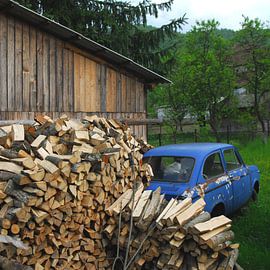 Blauwe auto von Anne Hana