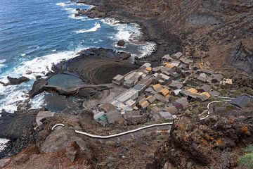 Semi-verlaten vissersdorp op El Hierro, Canarische eilanden van Annemieke van Put