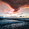 Zonsondergang bij de zee - avondgloed van Max Steinwald